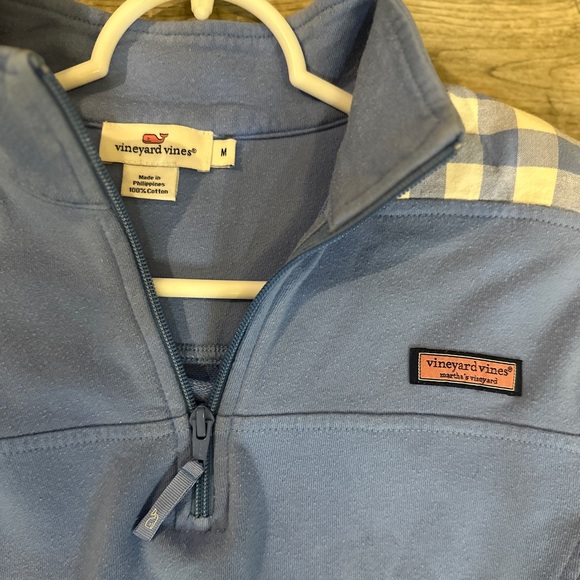 Vineyard vines quarter zip sweater - Picture 3 of 4